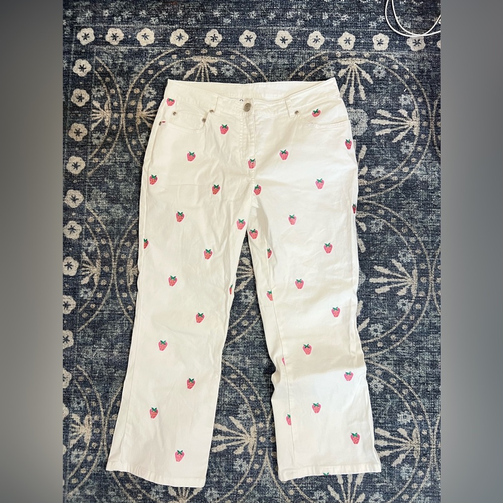 Vintage Lilly Pulitzer pants strawberry printed pants cropped size 2
